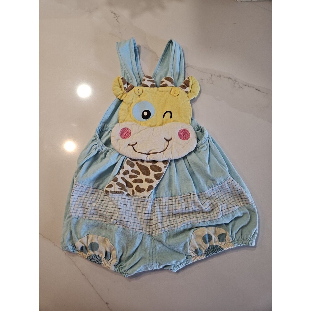 Kazoo Kid's Giraffe Overall Shorts With Adjustable Straps, Size Small